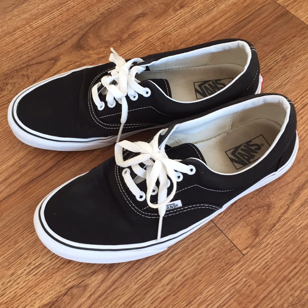 Vans Era